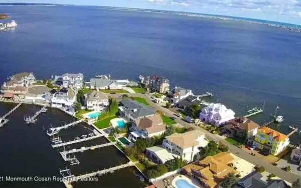 This $3.1 million waterfront home for sale in Toms River even has an indoor pool This $3.1 million waterfront home for sale in Toms River even has an indoor pool