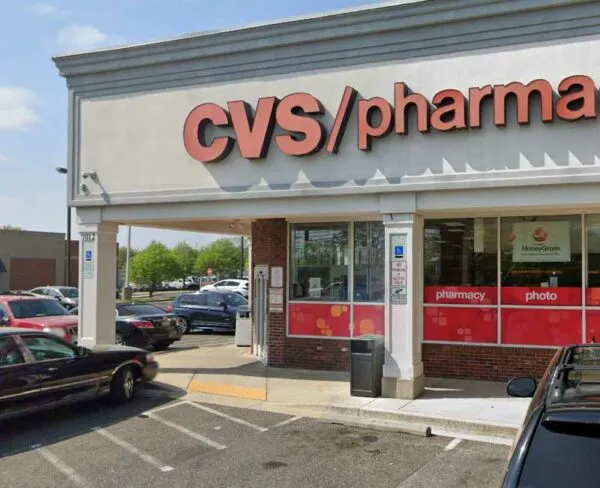Fire breaks out at CVS pharmacy counter in District Heights Fire breaks out at CVS pharmacy counter in District Heights