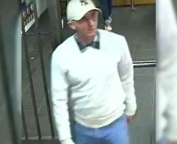 27-year-old woman accosted on NYC subway train in Manhattan 27-year-old woman accosted on NYC subway train in Manhattan