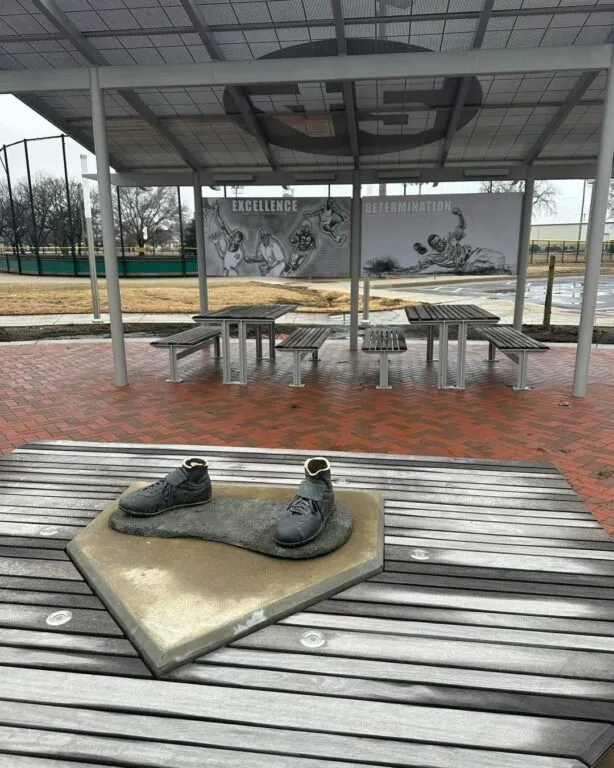 Iconic Jackie Robinson Statue Stolen from Local Park Iconic Jackie Robinson Statue Stolen from Local Park