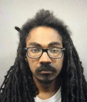 Man Exposes Himself After Being Told Pizzeria in Maryland was Closed Man Exposes Himself After Being Told Pizzeria in Maryland was Closed