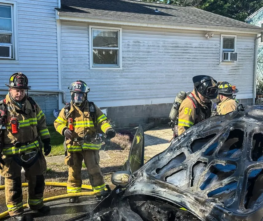 Cape May firefighters quickly extinguish morning car fire on Broadway Cape May firefighters quickly extinguish morning car fire on Broadway