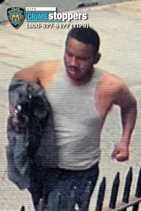 Man slashed in chest during dispute in Washington Heights Man slashed in chest during dispute in Washington Heights