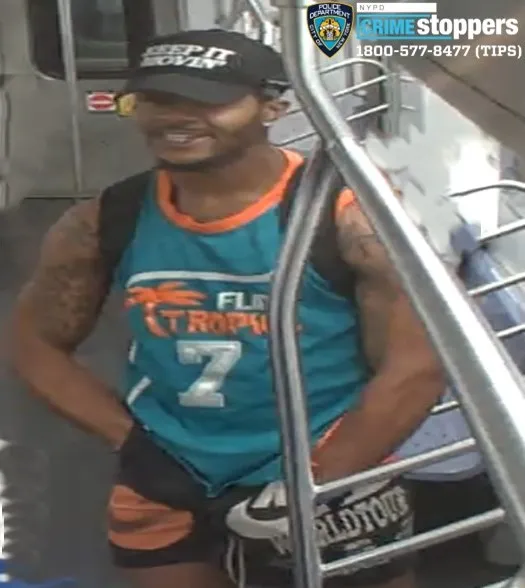 Man injured in subway assault aboard northbound 4 train in the Bronx Man injured in subway assault aboard northbound 4 train in the Bronx