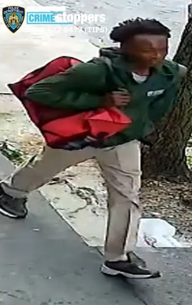 Woman slashed, man bitten during robbery in the Bronx Woman slashed, man bitten during robbery in the Bronx