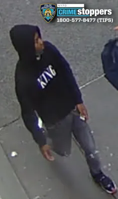 Teen slashed with scalpel in daylight Bronx attack Teen slashed with scalpel in daylight Bronx attack