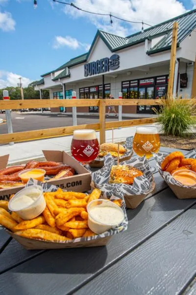 Burger 25 Quickly Becoming the Go-To Hamburger Joint at the Jersey Shore Burger 25