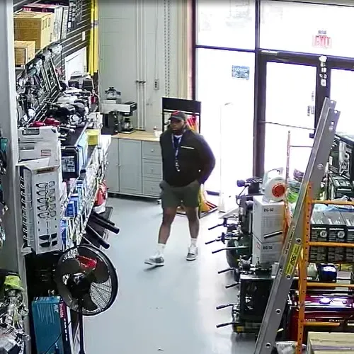 Newark thief strolls off with $3K worth of construction saws Newark thief strolls off with $3K worth of construction saws