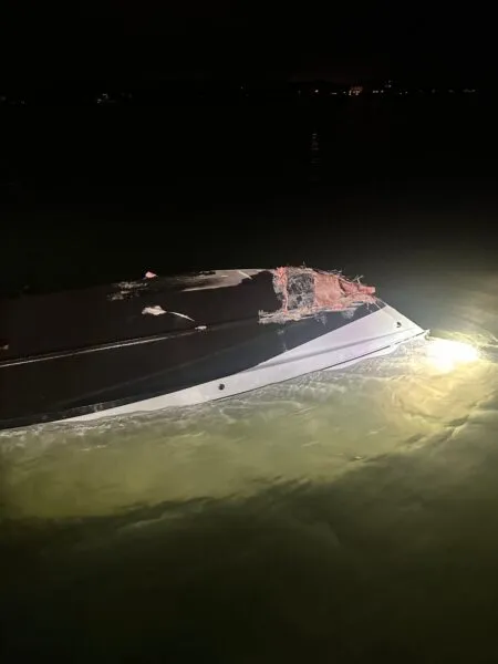 Late-night boating crash in Stamford Harbor sent four to the hospital Viat1