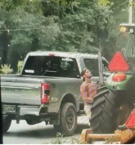 Bridgeville man sought after chainsaw threat and assault on DelDOT worker Bridgeville man sought after chainsaw threat and assault on DelDOT worker
