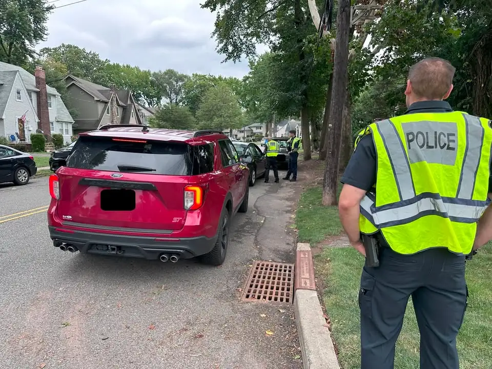Cranford cracks down on crosswalk scofflaws in townwide pedestrian sting as school openings near Cranford cracks down on crosswalk scofflaws in townwide pedestrian sting as school openings near